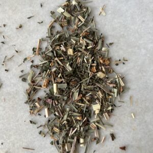 | BAILE DE LUCIÉRNAGAS | Infusión holística de hoja suelta que refresca, revitaliza y empodera .