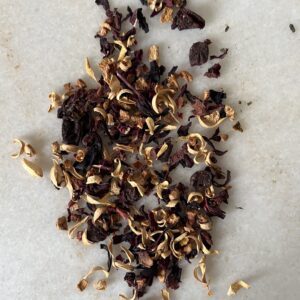| SANGRE DE DIOSAS | Infusión holística de hoja suelta que refresca, revitaliza y empodera.